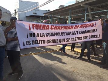 Suspenden asamblea de Morena en Los Mochis por enfrentamiento entre militantes