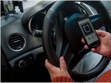 Compensarán a choferes de Uber