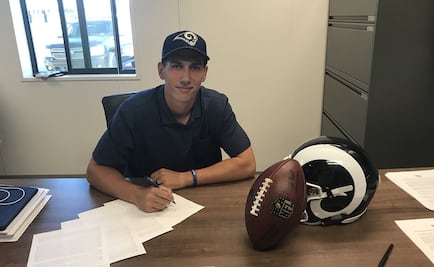 Luis Pérez, elogiado por el coach