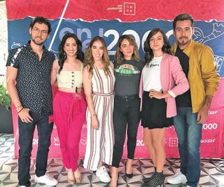 "En el 2000" revive la nostalgia con flashmob