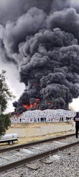 Incendio en Valle de Chalco. Foto: Juan Carlos Williams