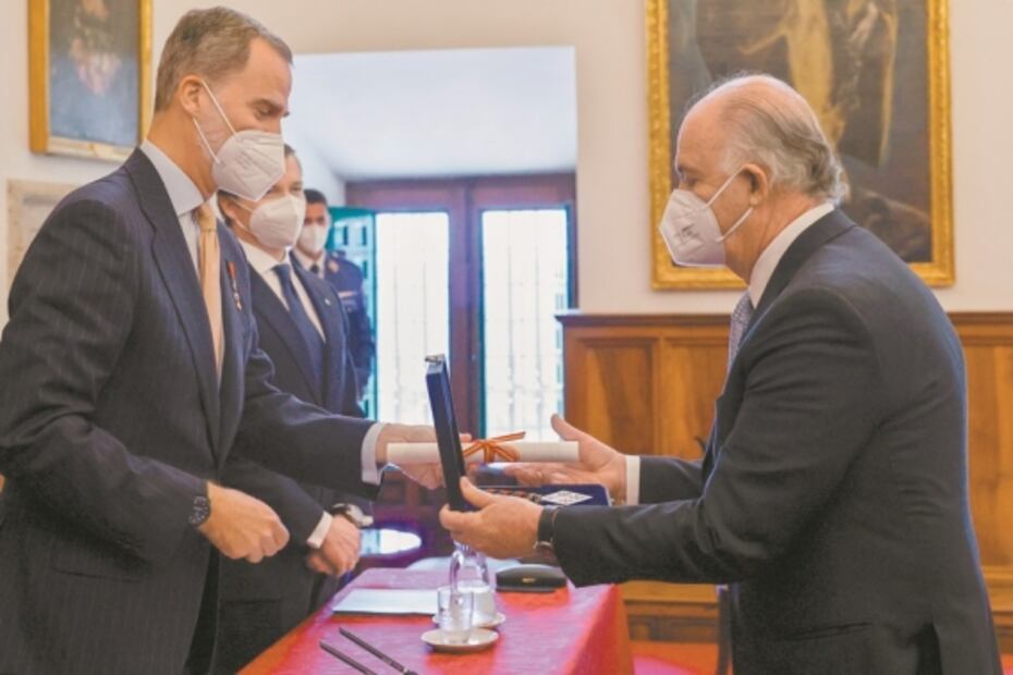 Entrevista con Enrique Krauze: Padecemos abuso de utilización de la historia con fin político