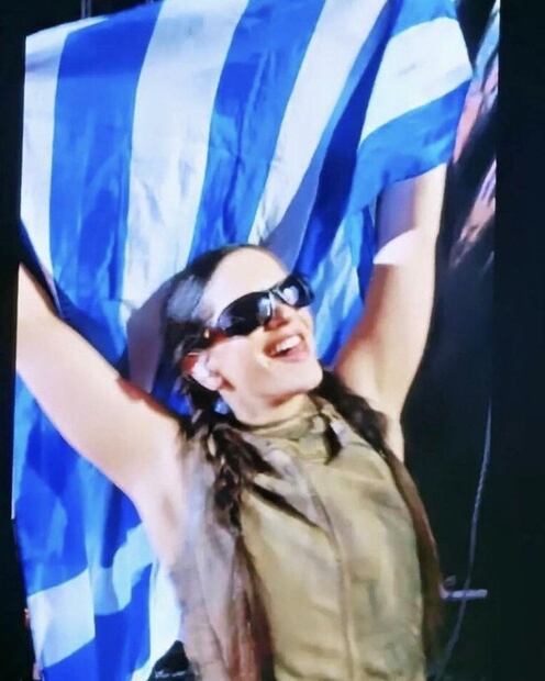 Rosalía maravilló a todos en Grecia. Fuente: Instagram @rosalia.vt