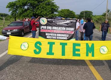 Profesores del SITEM se suman a protestas contra la Ley del ISSSTE en Oaxaca; amagan con tomar casetas de autopistas