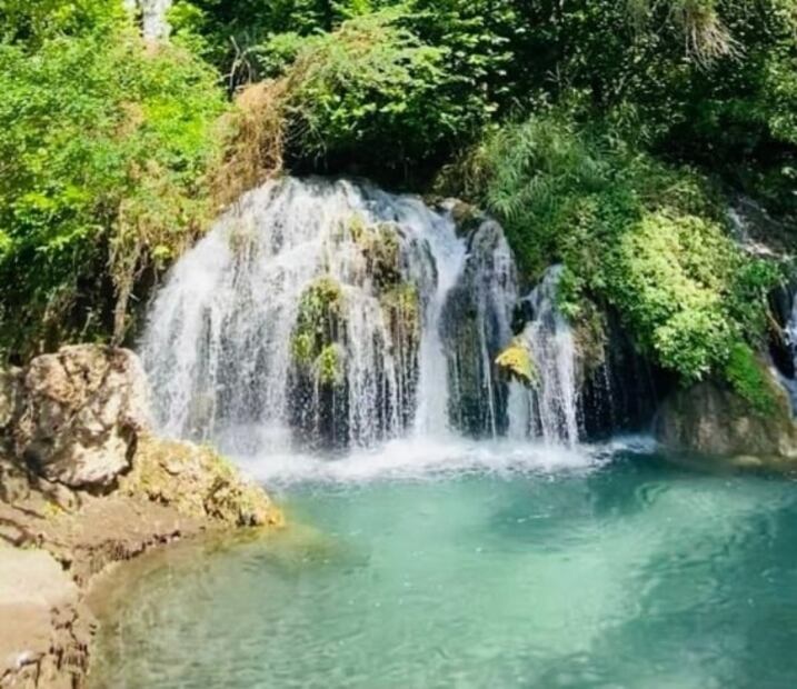 Los Manantiales, un balneario con pozas naturales y cascadas
