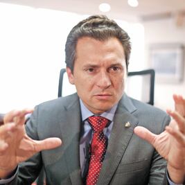 Otorgan amparo a exdirector de Pemex