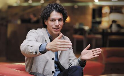 "México necesita un gobierno que sea facilitador de la cultura": Isaac Hernández