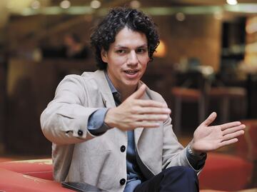 "México necesita un gobierno que sea facilitador de la cultura": Isaac Hernández