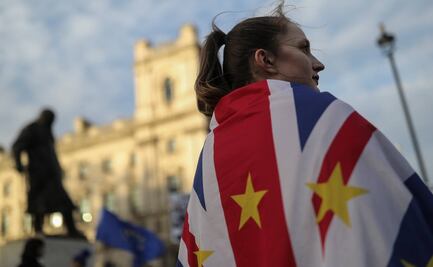 Parlamento Europeo ratifica el acuerdo del "Brexit" por amplia mayoría