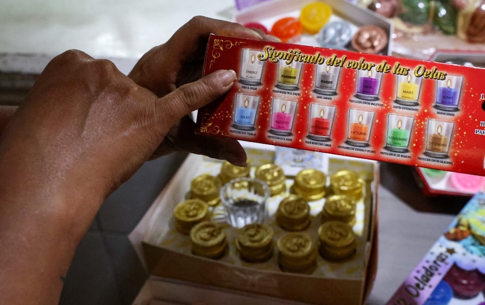 Artículos para rituales de Año Nuevo. Foto: Luis Camacho/EL UNIVERSAL