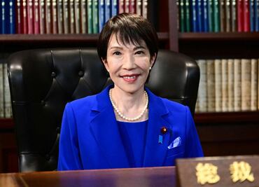 Eligen a Sanae Takaichi como primera ministra de Japón