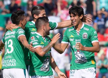 León terminó con el invicto de los Gallos Blancos