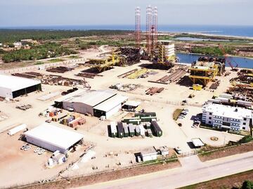 Mexico starts the construction of the Dos Bocas oil refinery
