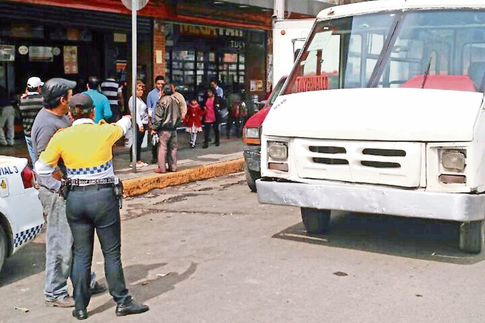 El objetivo de este operativo es que los conductores de transporte público respeten el Reglamento de Tránsito vigente en la Ciudad de México. (FOTO: SSP)