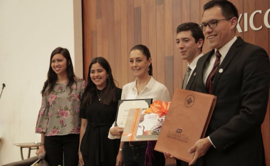 (Foto: Twitter @Claudiashein)