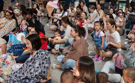 Se manifiestan en Hong Kong por derecho a amamantar