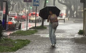 Lluvias y granizo golpean la CDMX; reportan árboles caídos, encharcamientos y afectaciones al transporte