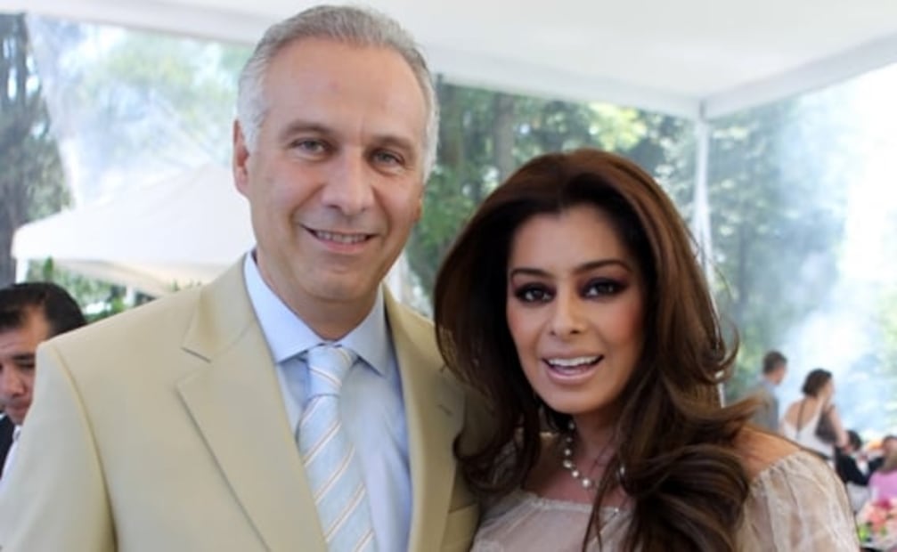 La historia de amor de Yadhira Carrillo y Juan Collado