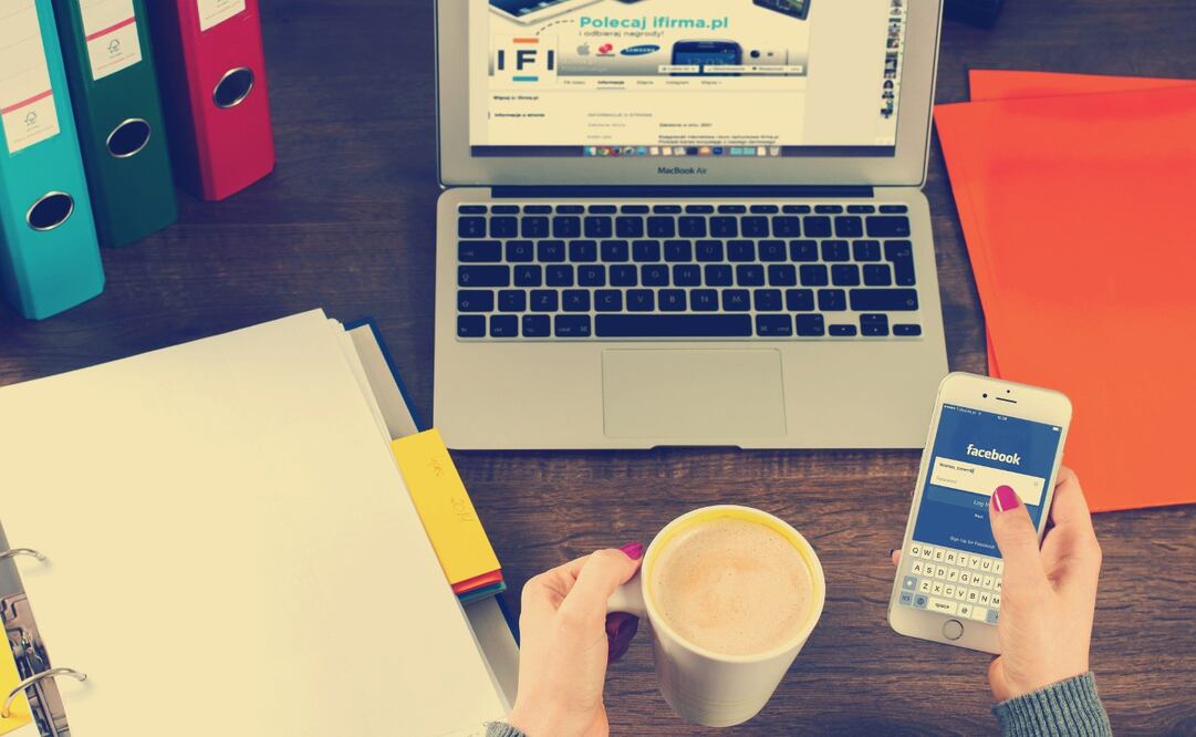 El programa tiene una duración aproximada de 7 meses y se recomienda dedicarle 2 horas de estudio a la semana