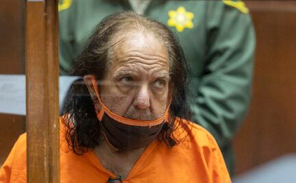 Actor porno Ron Jeremy enfrenta juicio por 30 delitos sexuales; alcanzaría 330 años de prisión