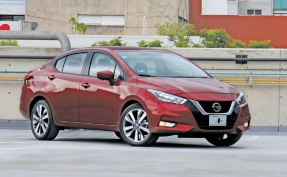 Nissan Versa o Volkswagen Virtus, ¿cuál es mejor?