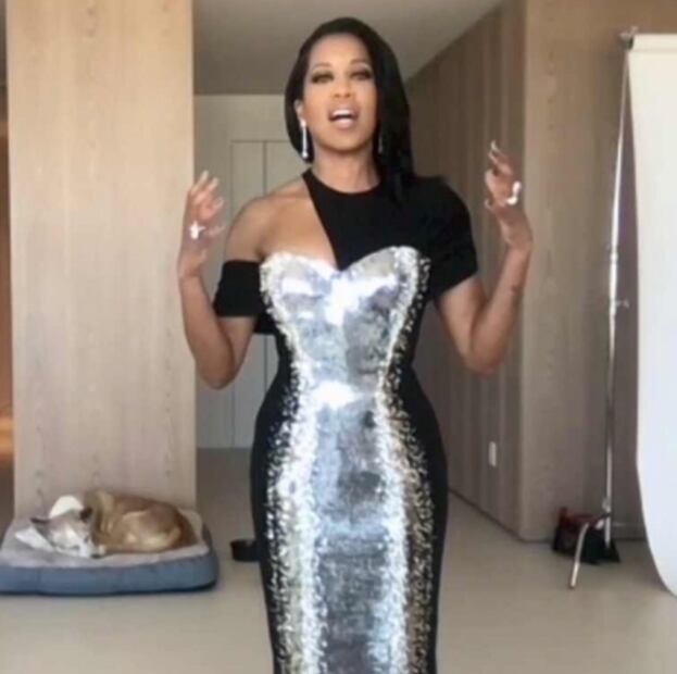 Deslumbran en la "alfombra" de los Globos de Oro 2021