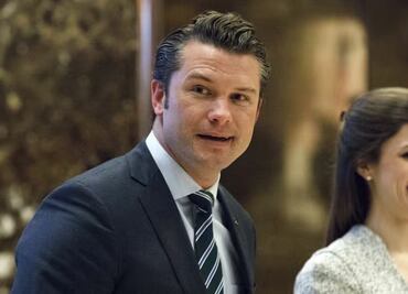 Pete Hegseth, posible secretario de Defensa de Trump, niega dejar candidaturas tras escándalos; asegura que presidente electo lo apoya