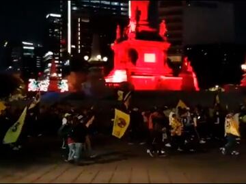 Afición del América festeja el título en el Ángel de la Independencia
