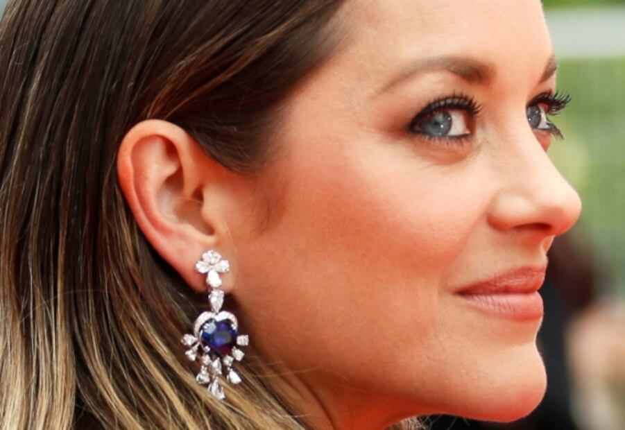 Y la peor vestida de la semana es… Marion Cotillard en Cannes