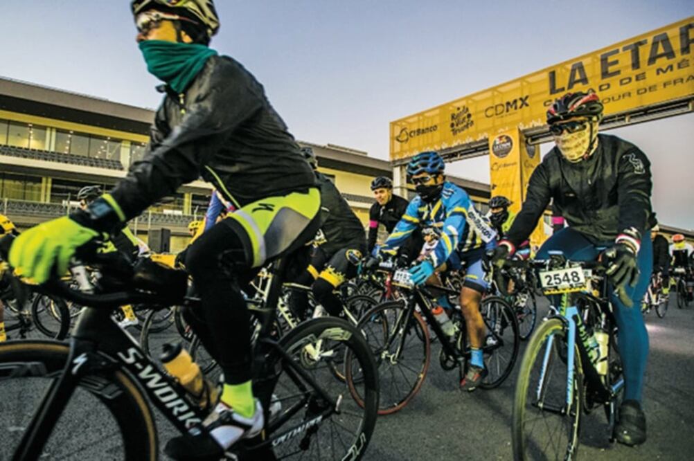 Más de 3 mil ciclistas estuvieron en la Etapa del Tour. (GERMÁN ESPINOSA. EL UNIVERSAL)
