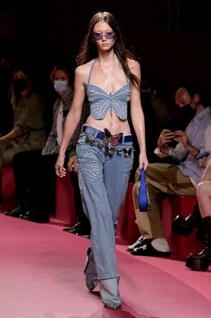 Jeans de los 2000 que dominarán las tendencias este año