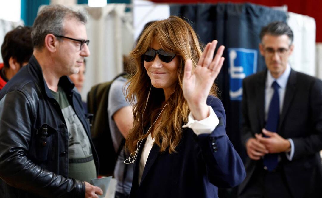 Carla Bruni ha sido citado ante un juez para posible acusación. Foto: AFP
