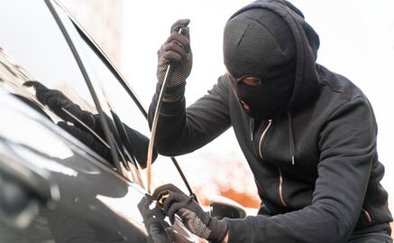 “Es increíble que te roben autopartes afuera de tu domicilio”: Vecinos denuncian inseguridad en CDMX