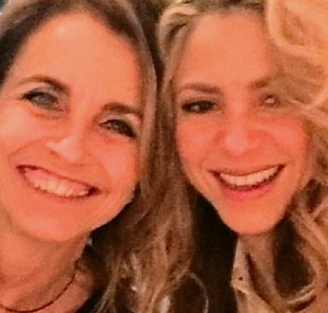 Shakira retira la bruja de su balcón, ¿será un guiño para su exsuegra?
