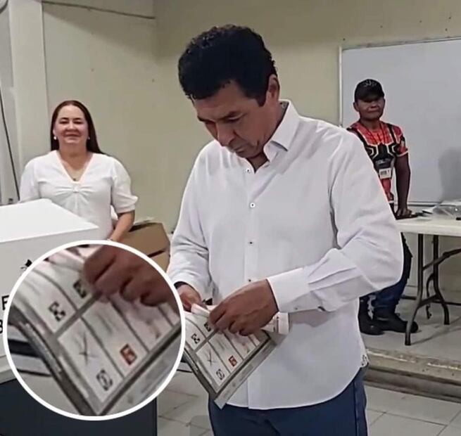 A través de las redes sociales se difundieron fotografías en el cual se observa cuando el alcalde con licencia de Matamoros, Mario Alberto López Hernández, votó para alcaldía por el Partido Acción Nacional (PAN), con lo cual habría traicionado a la coalición “Sigamos haciendo historia” que integran Morena-Verde-PT. (Foto: especial)
