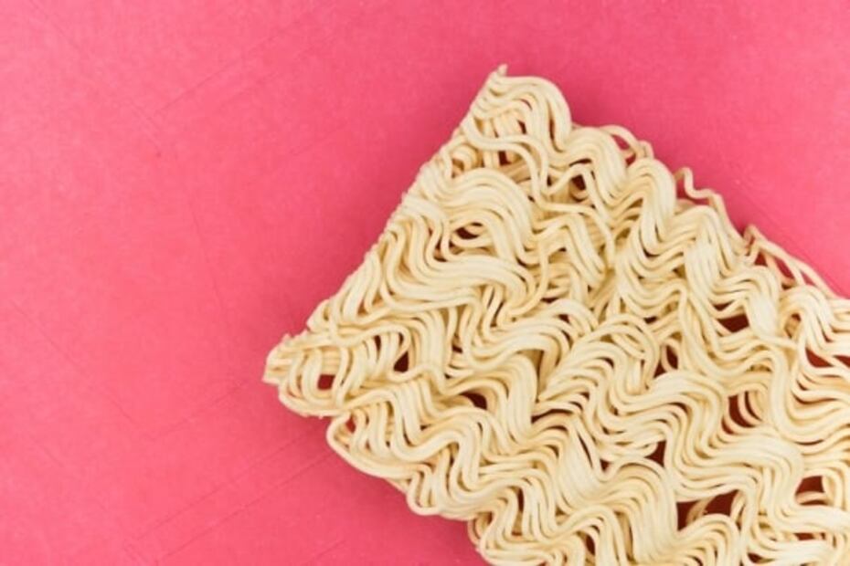 ¿De qué están hechas las sopas instantáneas?