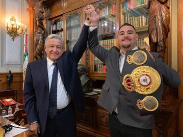 Andy Ruiz viene de abajo, es producto del esfuerzo y del sacrificio: AMLO