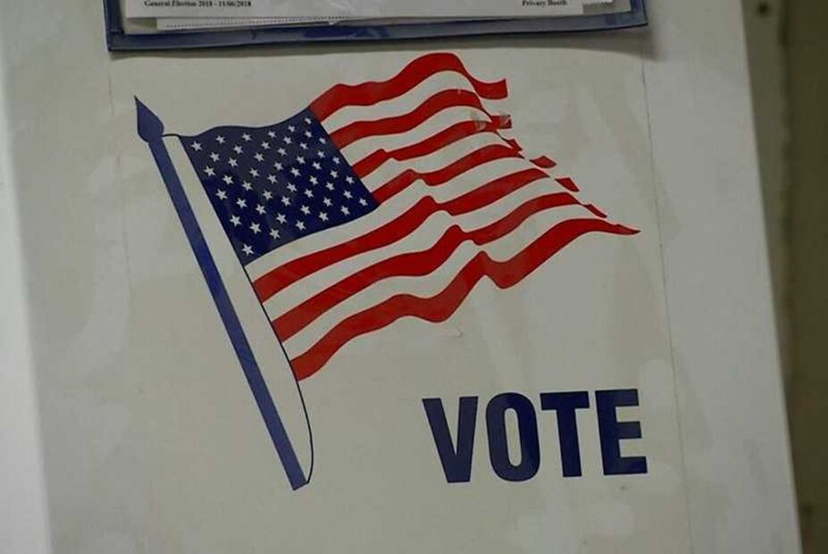 Trump firmó en marzo una orden ejecutiva que exige mostrar un pasaporte o documento similar que acredite la ciudadanía estadounidense cuando los electores se registran para votar. Foto: archivo