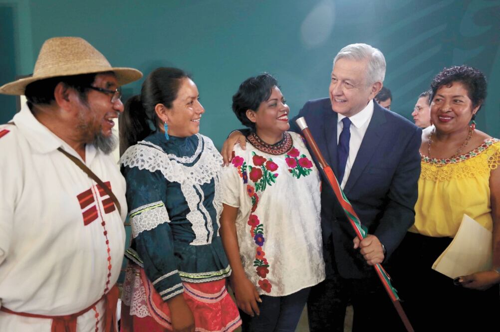 Andrés Manuel López Obrador realizó una gira por Durango, donde adelantó que aunque las circunstancias se le presenten favorables en 2024, no se va a reelegir en su cargo como Presidente. Foto: PRESIDENCIA