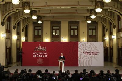 AMLO evade hablar del muro de Trump; enfatiza inversión de EU