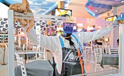 Stores, markets, and beauty salons will reopen in Mexico City this week