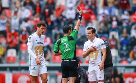 Tres expulsados de Pumas ante el Toluca