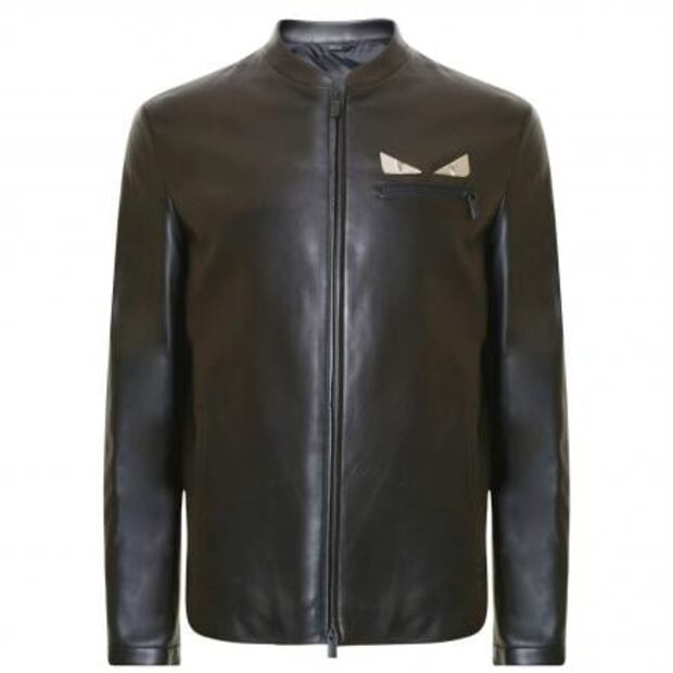 Mira la costosa chamarra de Maluma que arrasó Instagram