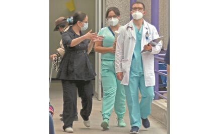 Ante repunte de contagios en CDMX, contratarán a más médicos