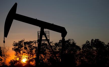 Petróleo de Texas cae más de un 5% por segunda oleada de Covid