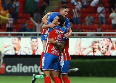 Chivas remonta y derrota a Santos en Copa MX