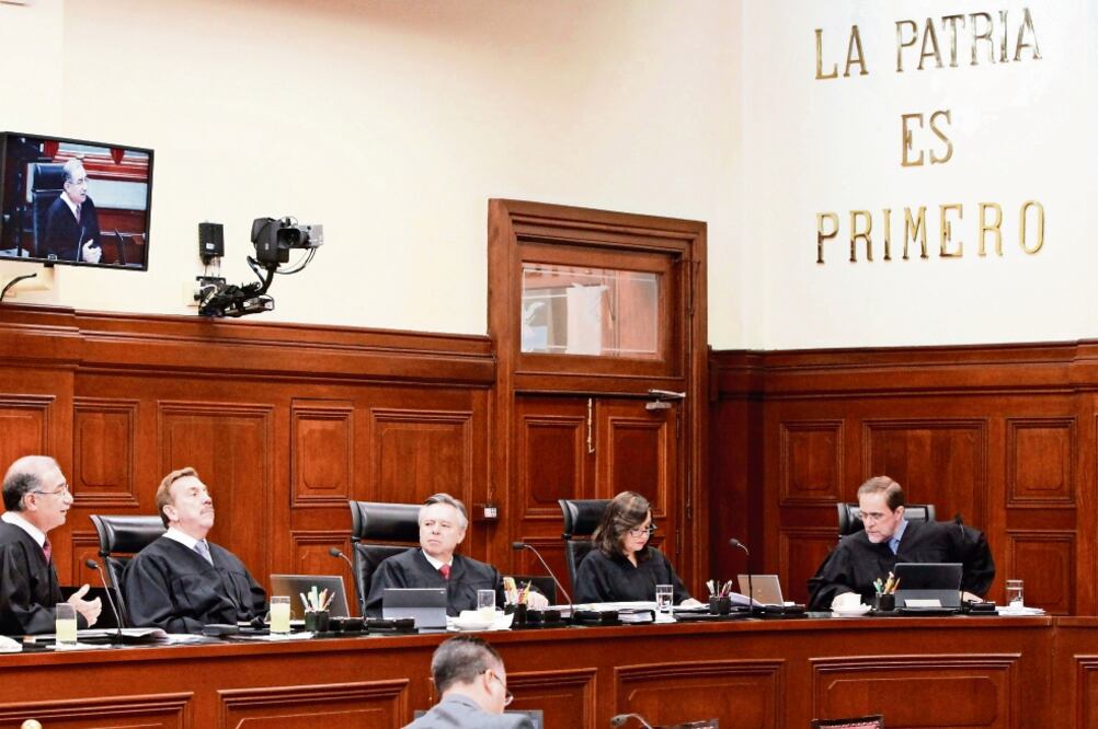 El ministro presidente de la Suprema Corte de Justicia de la Nación, Luis María Aguilar Morales (primero de izq. a der.), celebró el avance que ha sido observado en la implementación del nuevo sistema penal (CUA RTOSCURO)