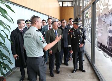Diputados conmemoran sexto aniversario de la GN con exposición fotográfica; resaltan actividades de seguridad pública