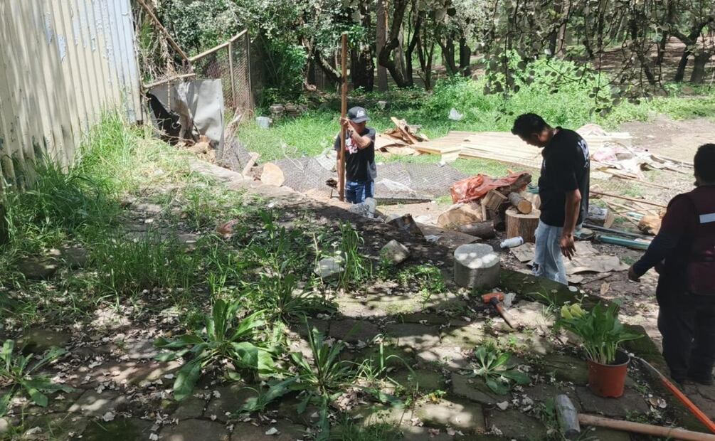 Retiran vivienda improvisada en Parque Axomiatla; buscan garantizar seguridad y recuperar espacio público. Foto: Especial