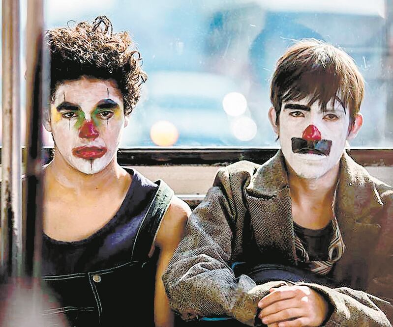 Benny Emmanuel y Gabriel Carbajal en Chicuarotes. ARCHIVO EL UNIVERSAL